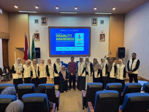Wujudkan Lingkungan Kampus yang Inklusif, Tendik dan Laboran S1 Fisioterapi Ikuti Pelatihan Disability Awareness